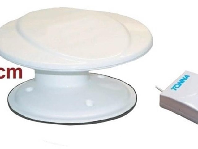 Antena TV TDT Omnidireccional Tonna D20 Blanca - 36dB 12V 24V Amplificada