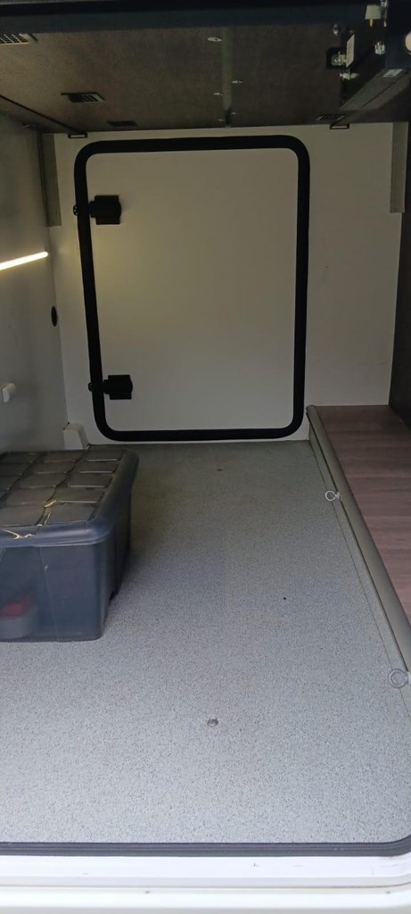 Foto 6 AUTOCARAVANA BENIMAR SPORT 346 CAPUCHINA