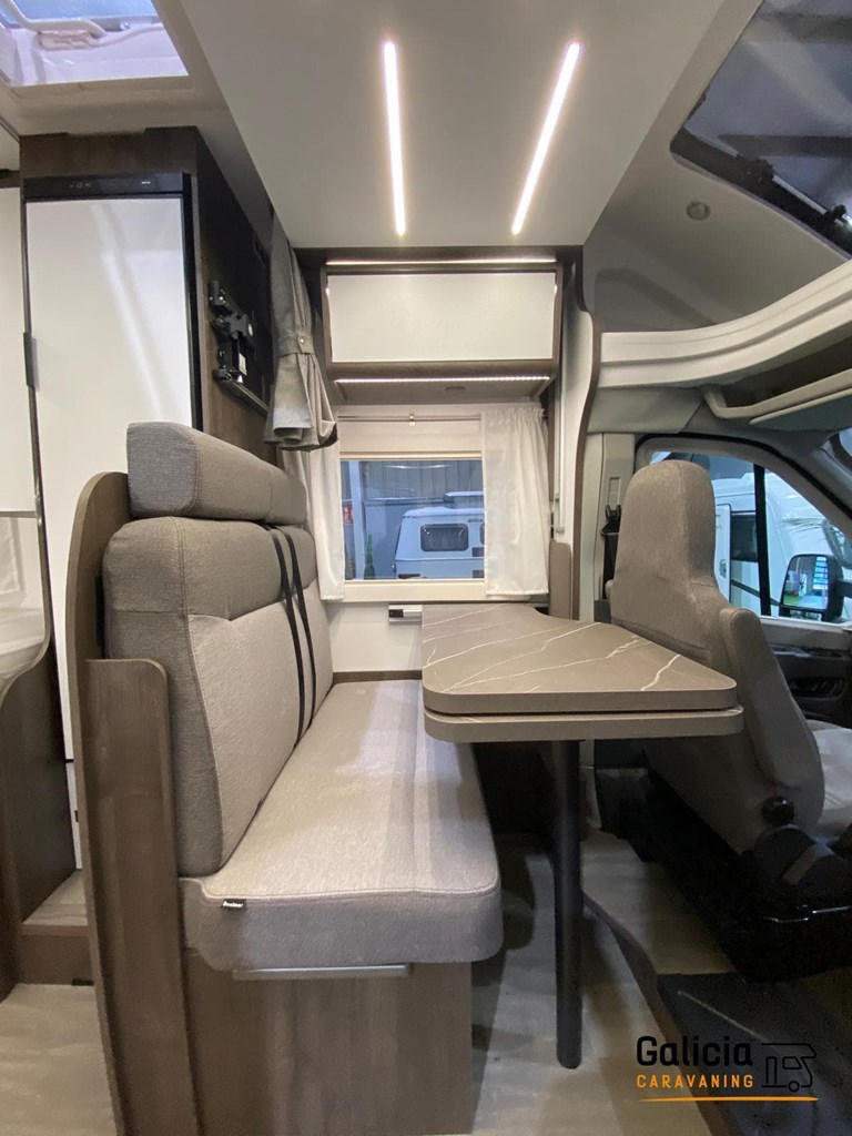 Foto 6 AUTOCARAVANA PERFILADA BENIMAR TESSORO 430 