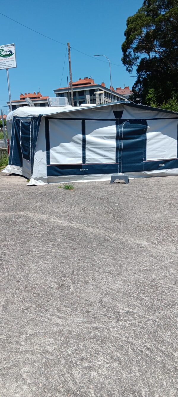 Caravana Burstner Flipper 435 TK - Imagen 14