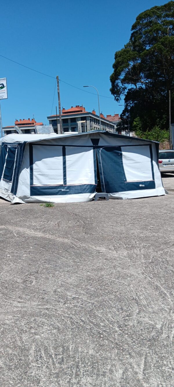 Caravana Burstner Flipper 435 TK - Imagen 11